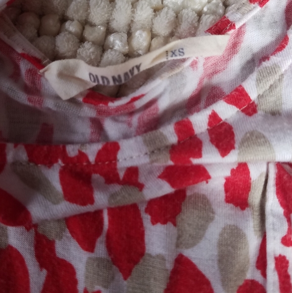 Old Navy tank top - Picture 4 of 5